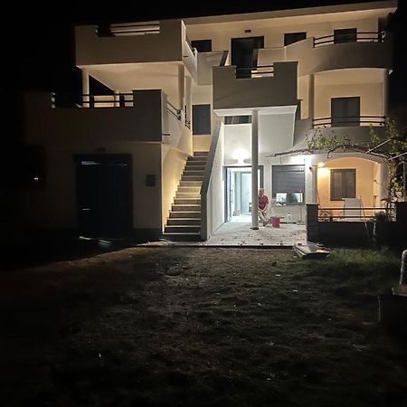 Apartments Linic Нин Екстериор снимка