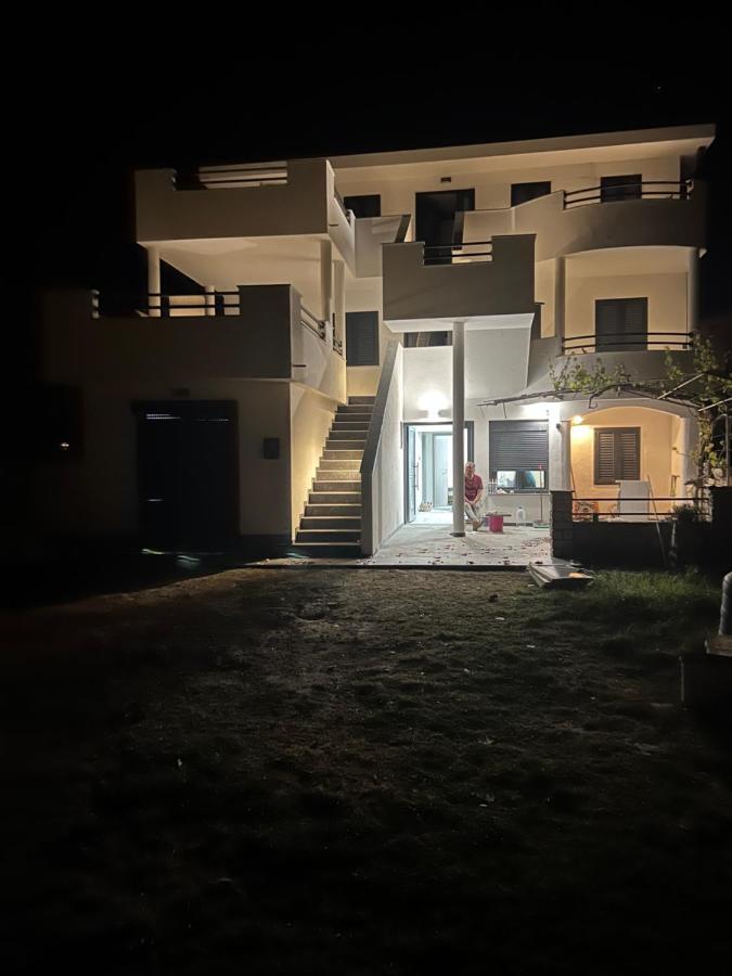 Apartments Linic Нин Екстериор снимка