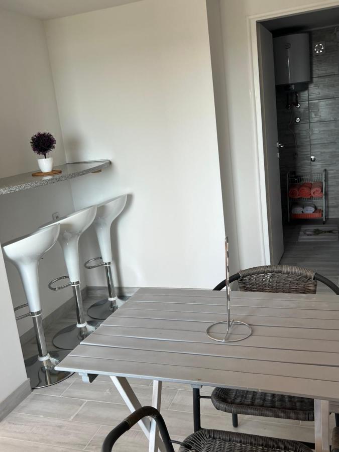Apartments Linic Нин Екстериор снимка