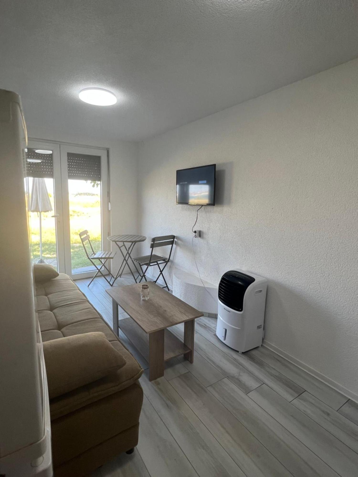 Apartments Linic Нин Екстериор снимка