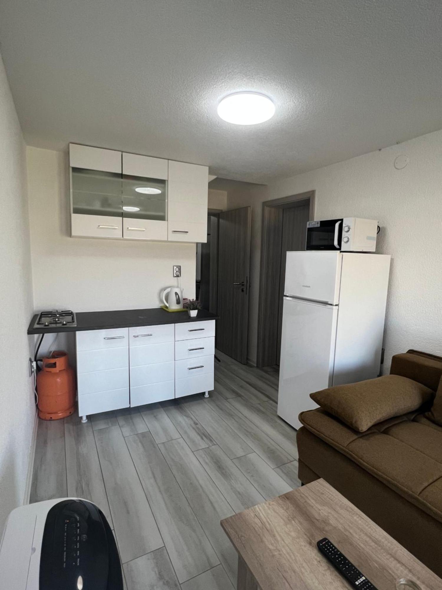 Apartments Linic Нин Екстериор снимка